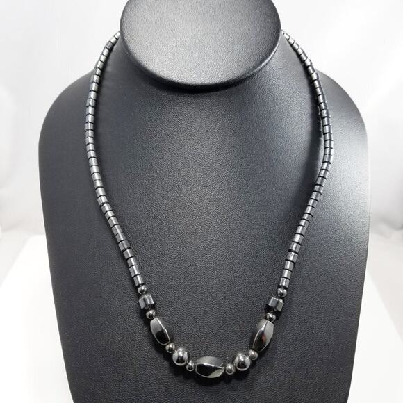 Vintage Hematite Magnetic Gemstone Beaded Necklace, 19 Inches - Picture 3 of 8